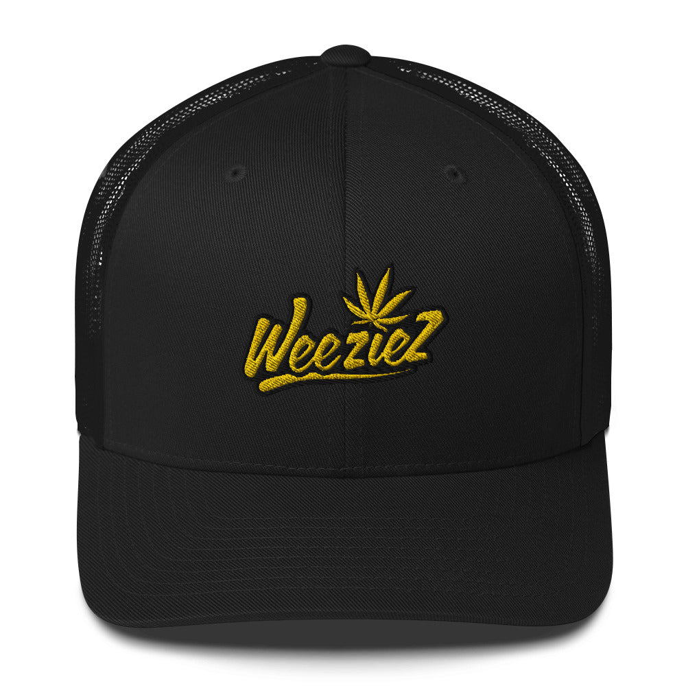 Weeziez Curved Trucker