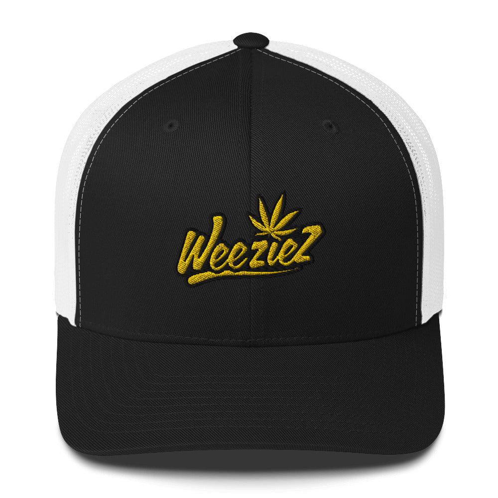 Weeziez Curved Trucker